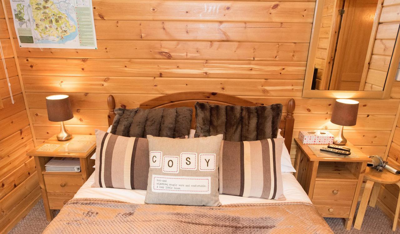 Cypress Log Cabins Accommodation Godshill  Exteriér fotografie